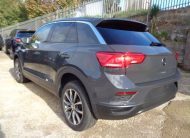 VOLKSWAGEN T-ROC 1600 TDI BUSINESS