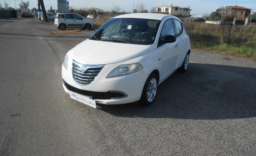 LANCIA YPSILON 1.3 MJT SILVER 95 CV