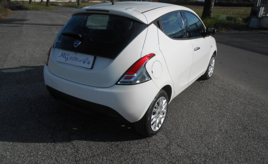 LANCIA YPSILON 1.3 MJT SILVER 95 CV