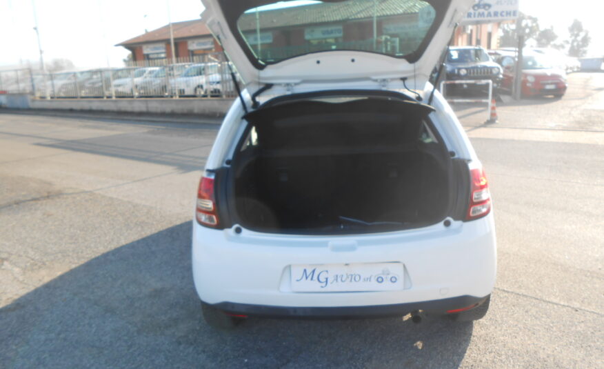 CITROEN C3 1.2 PURETECH EXCLUSIVE AUTOMATICA 82 CV €6